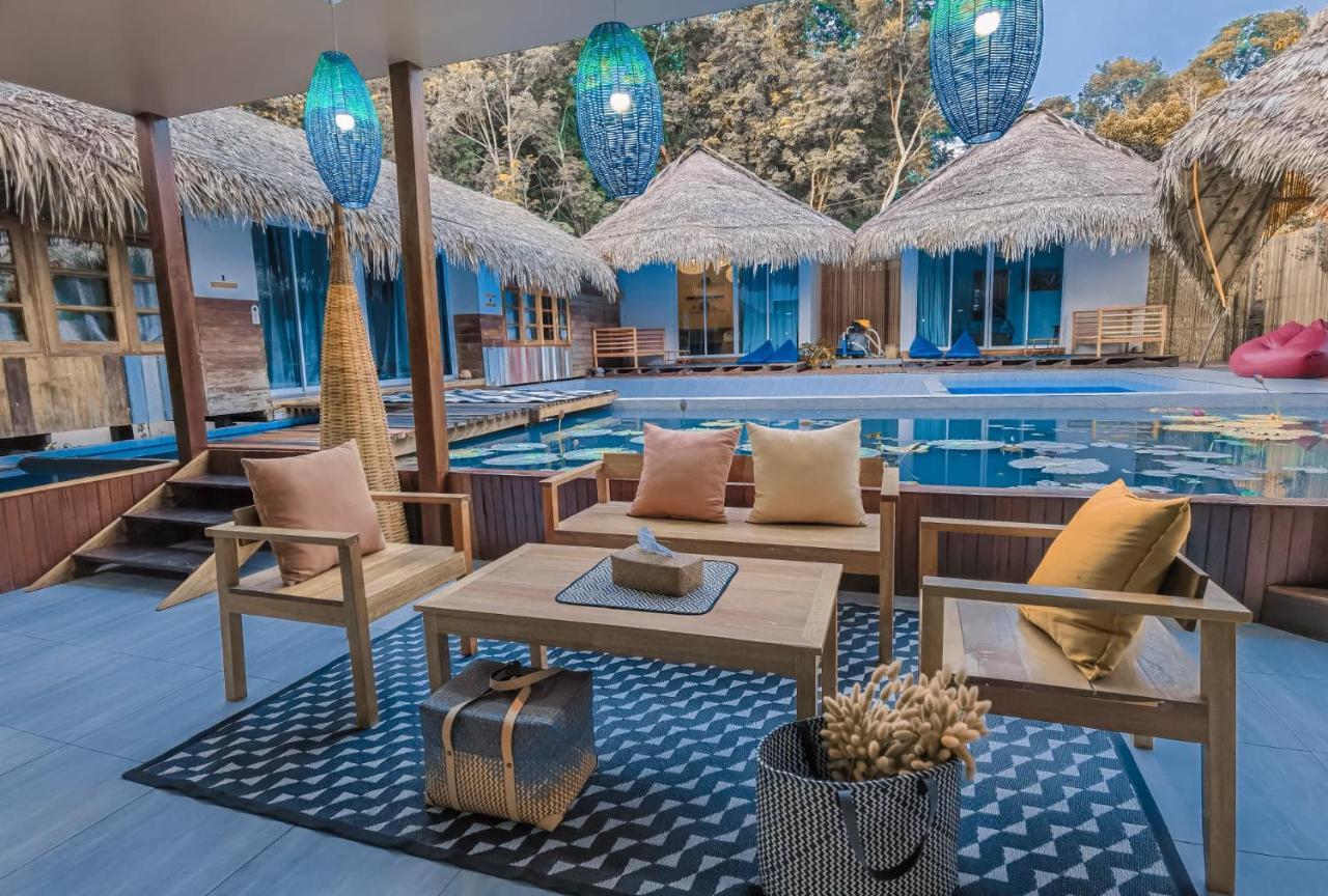 Varni Homestay Phatthalung Extérieur photo