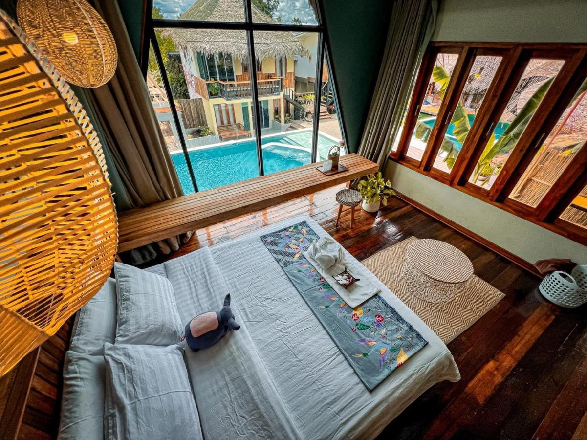 Varni Homestay Phatthalung Extérieur photo