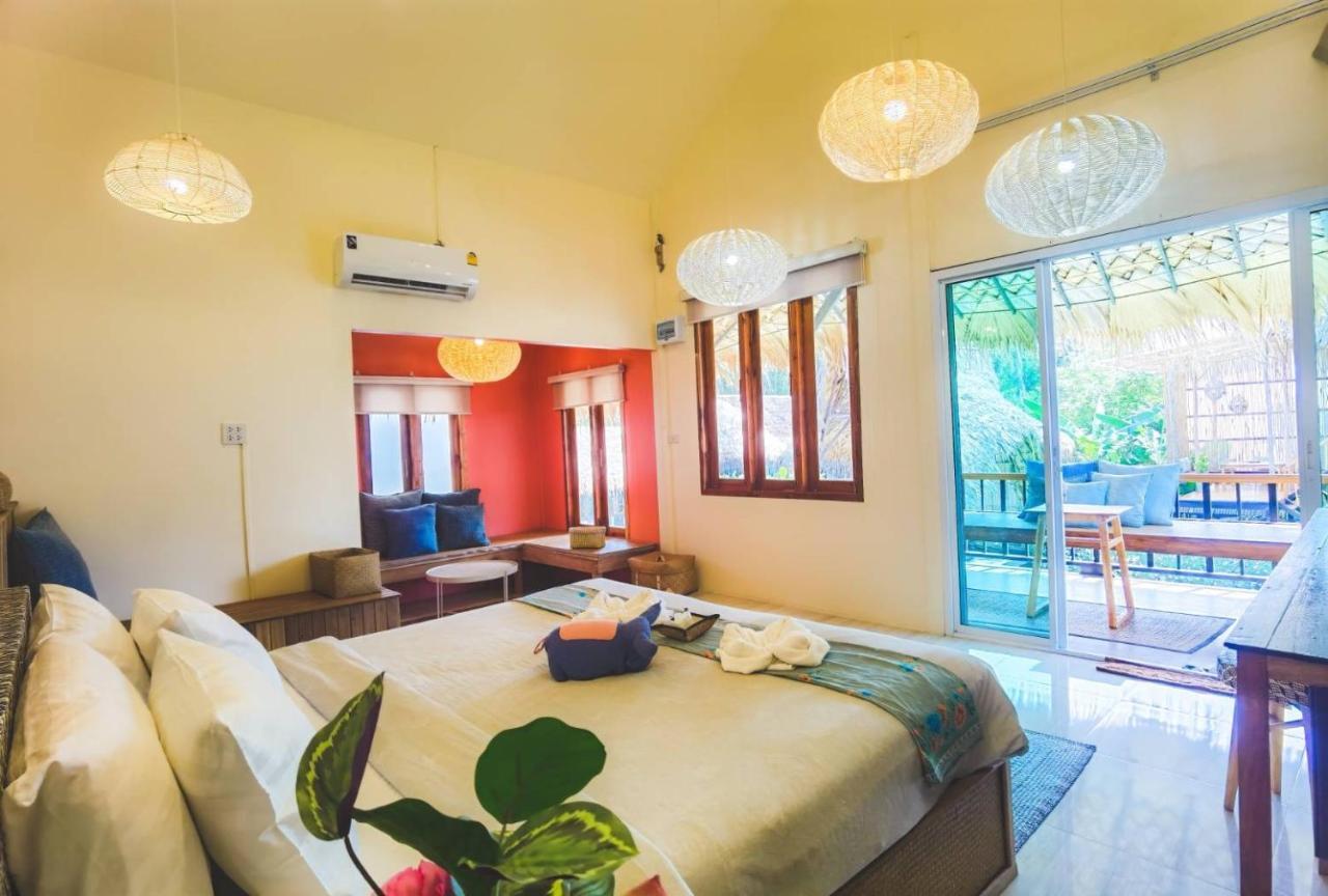 Varni Homestay Phatthalung Extérieur photo