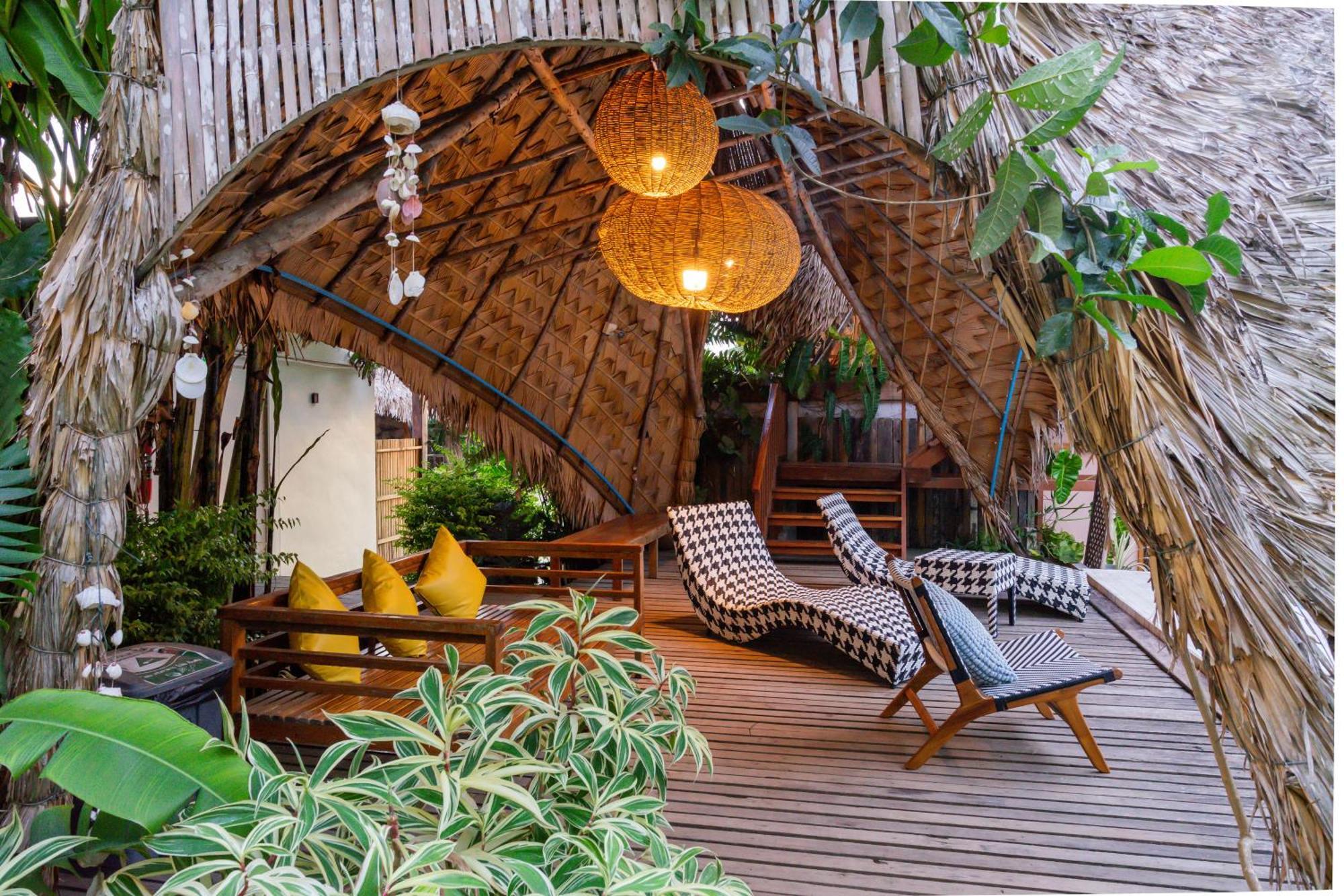 Varni Homestay Phatthalung Extérieur photo