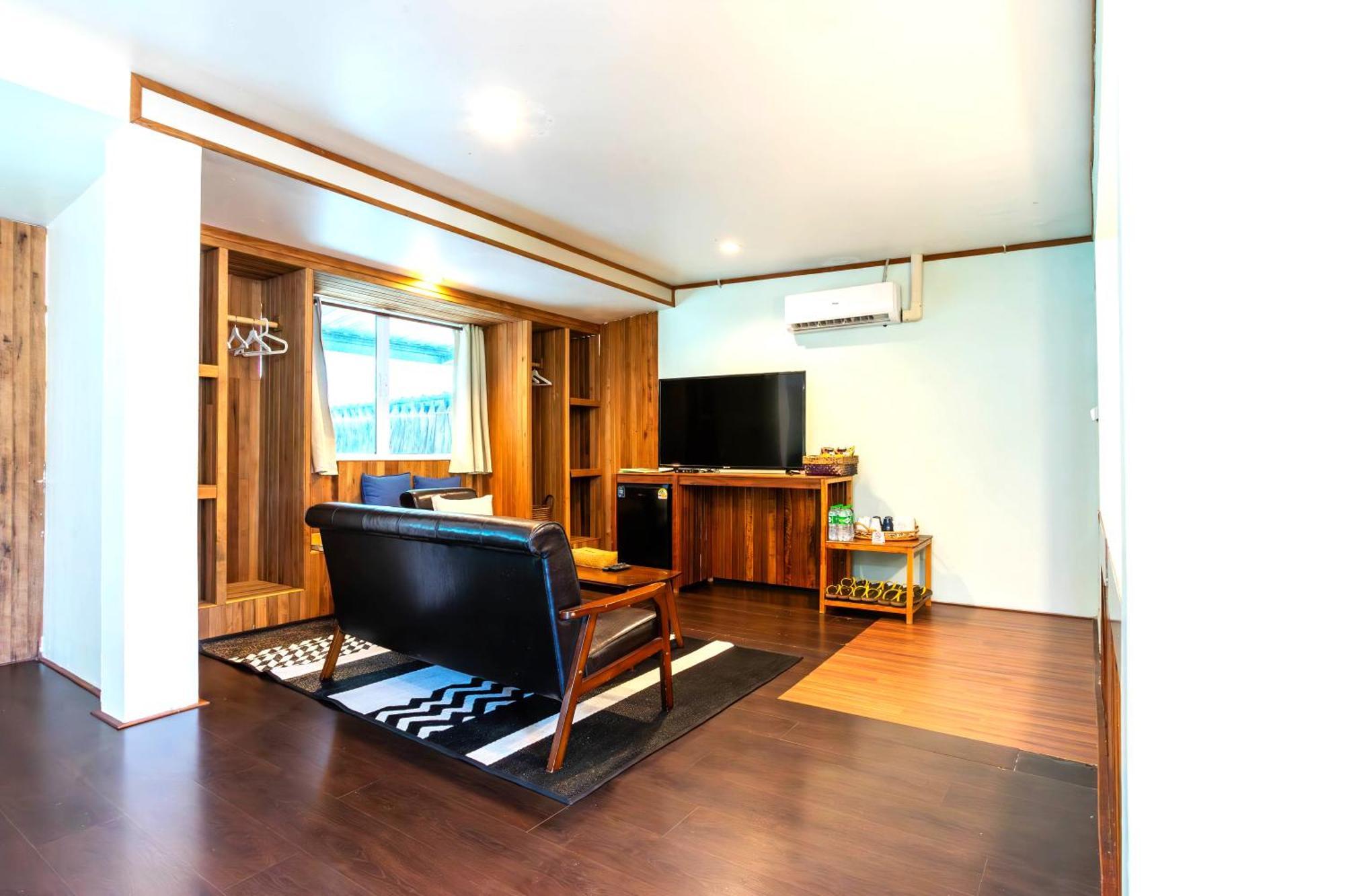 Varni Homestay Phatthalung Extérieur photo
